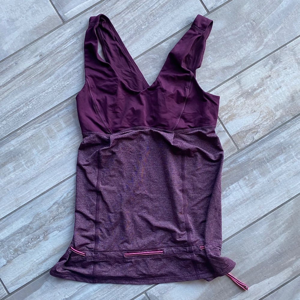 Lululemon Maternity Workout Top ~ XS ~ Adjustable Bottom Cord